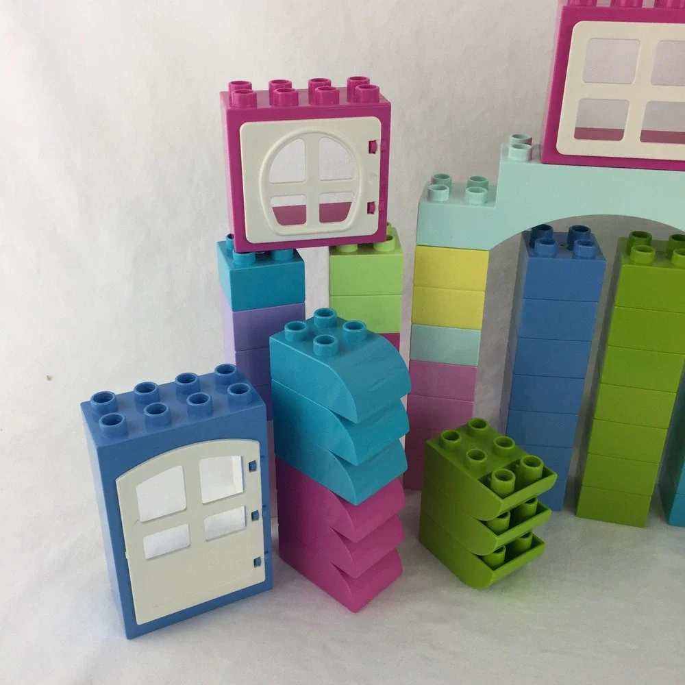 LEGO Duplo Pastel Mixed Lot 122 Pcs Disney Minnie Mouse Car Door Window Cupcake